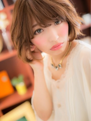 ”フワリ”とした抜け感スイングカールボブa