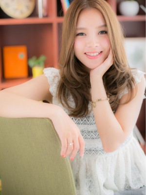 外国人風なクセっ毛☆ドーリーパーマa