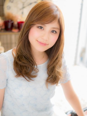 ラフな質感で゛女らしさ゛UP☆a