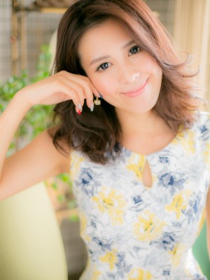 しっとりボリューミー！華やぐエアリーミディa