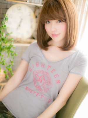 甘く知的な表情にワンカールストレートa