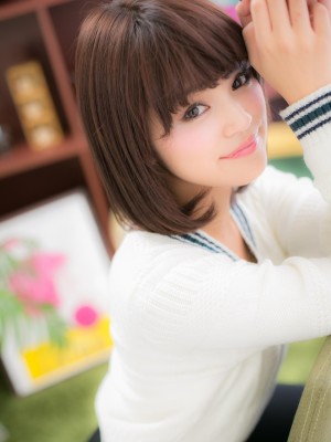 あどけないのに大人っぽい♪イノセントミディa