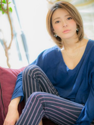 ツヤ感たっぷりの、、、大人顔・ミディb