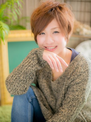カジュアルが大人可愛い★ショートスタイルa