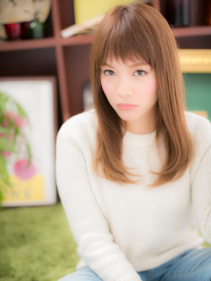 さらさら♪ストレート＋短めバングb