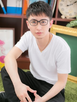 ワイルド＆ナチュラルモテ”ツーブロック”a