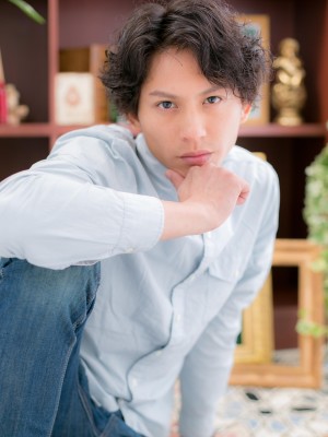 スーツもキマル！ワイルドミディアムa