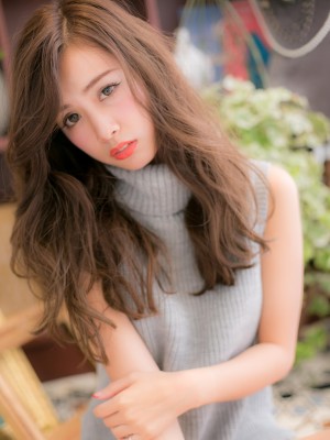 【ボリューミーウェーブの”攻め”ロング】