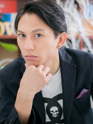 アップバング＆七三の《ウェットショート》a