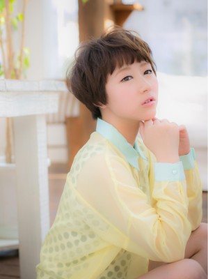 ぱっつん感が可愛い！個性派★マッシュボブb