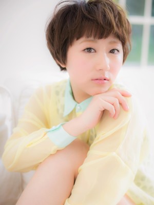 ぱっつん感が可愛い！個性派★マッシュボブa