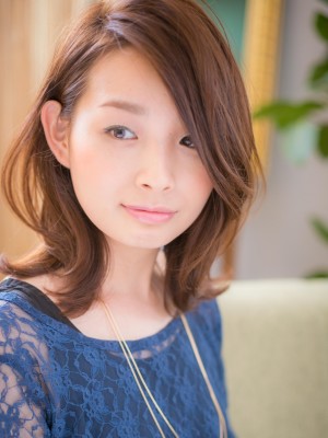 女っぽさUP!!ナチュラルセミディ