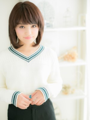 あどけないのに大人っぽい♪イノセントミディb