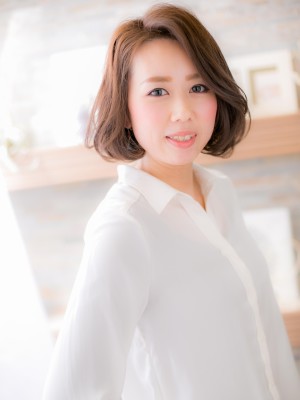 大人、ナチュラルボブb