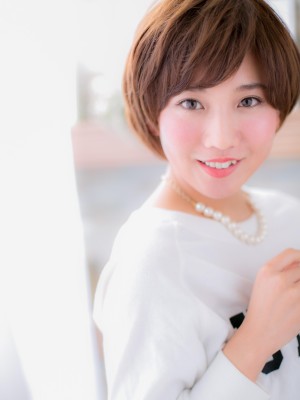 耳かけでガーリーに♪♪ラブショートb