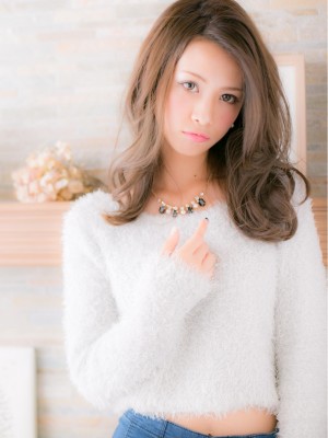 暗カラー≪ベージュアッシュ≫でセクシーロングb