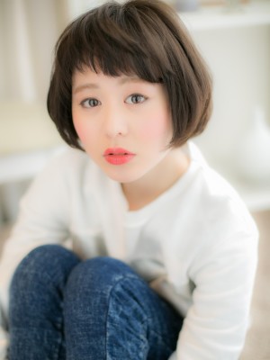 ゛短めバング゛で、脱！☆定番ボブb