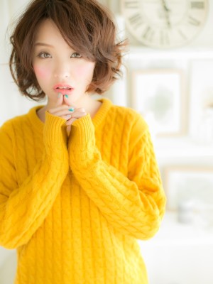ランダムな毛先が◎大人ドーリーヘアa