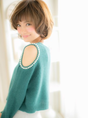 ”抜け感”で魅せる【格上げボブ】b