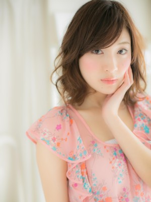ぐっと可愛らしさＵＰ！な‥ふわミディa