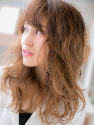 フェロモンたっぷりの、sexyセミディa