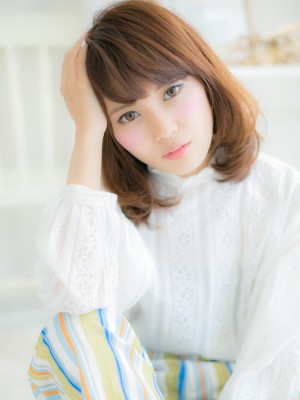 リッチなツヤ色ワンカールａ