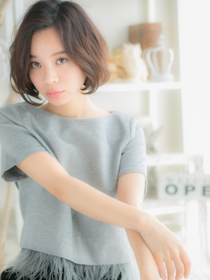 【キメ過ぎないボサ感がポイント★ラフボブ】