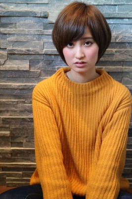 小顔に見える！サラ艶美髪ナチュラルショート