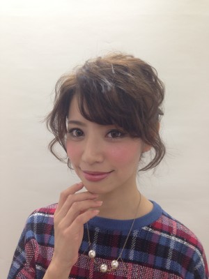 ショート耳かけボブからの大人かわいい♪パーティーヘアアレンジ ショート耳かけボブからの大人かわいい♪パーティーヘアアレンジ