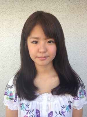 憧れの透明感！モテ愛され艶髪ナチュラルセミディ