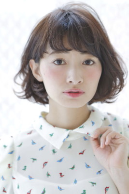 Neolive aim 柔らかいパーマでお手入れ簡単ボブ