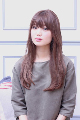 Neolive aim 柔らかウィンターストカール　鶴岡愛