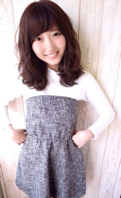 暗髪でもカワイイふわゆるミディby柴立吉之助