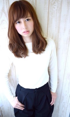 大人かわいいエフォートレスミディby柴立吉之助