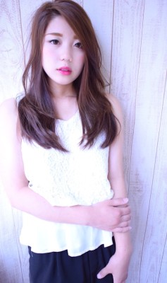 大人かわいいセクシーセミディby柴立吉之助