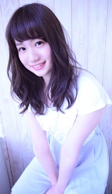 大人かわいいナチュラルフェミニンミディby柴立吉之助