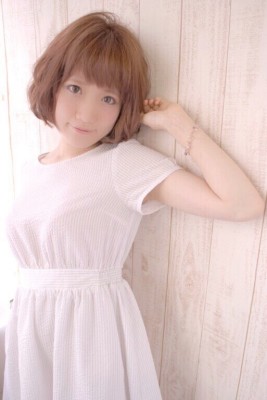 フェミニンショートボブbymaho