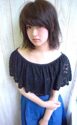 大人かわいい外はねミディby柴立吉之助