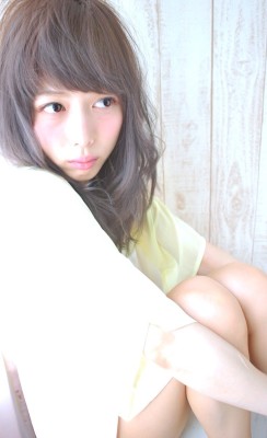 大人かわいいグレージュミディby柴立吉之助