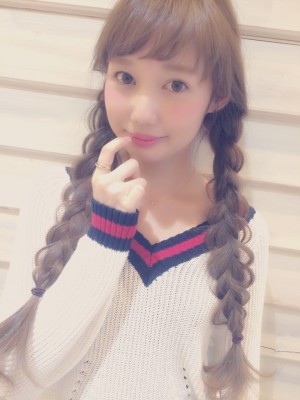 【Neolive es】可愛い学生スタイル♪アラカネミキ