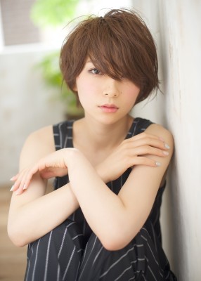 吉瀬美智子さん風綺麗な美シルエットショートのイメージ画像