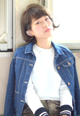 外ハネアレンジ♪フェザーボブ