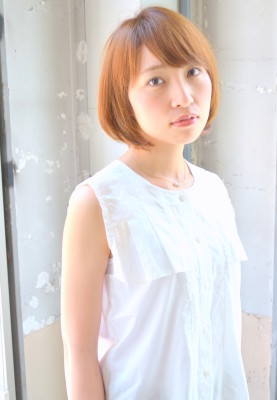 ツヤが決め手のシンプルボブ