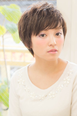 【hair coucou】コンパクトモダン無造作ショート　