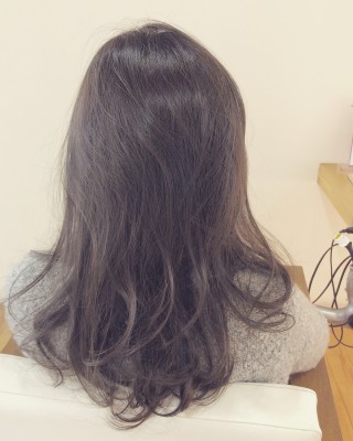 グレージュカラー
