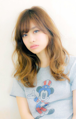Tシャツに夏には欠かせない外国人風スタイル【N-424】