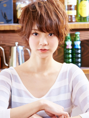 カワイイ女子はショート好き☆エアリーショートレイヤー　巣鴨店