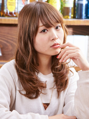 可愛さしかない柔らかさ☆セミロング×波ウェーブ☆　巣鴨店