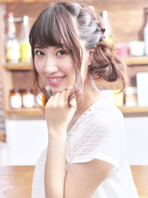 ☆☆ゆる編み込みのサイドアップスタイル☆☆　巣鴨店