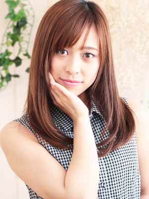 ストレートが織りなす清楚さ☆ストレートミディ☆　巣鴨店